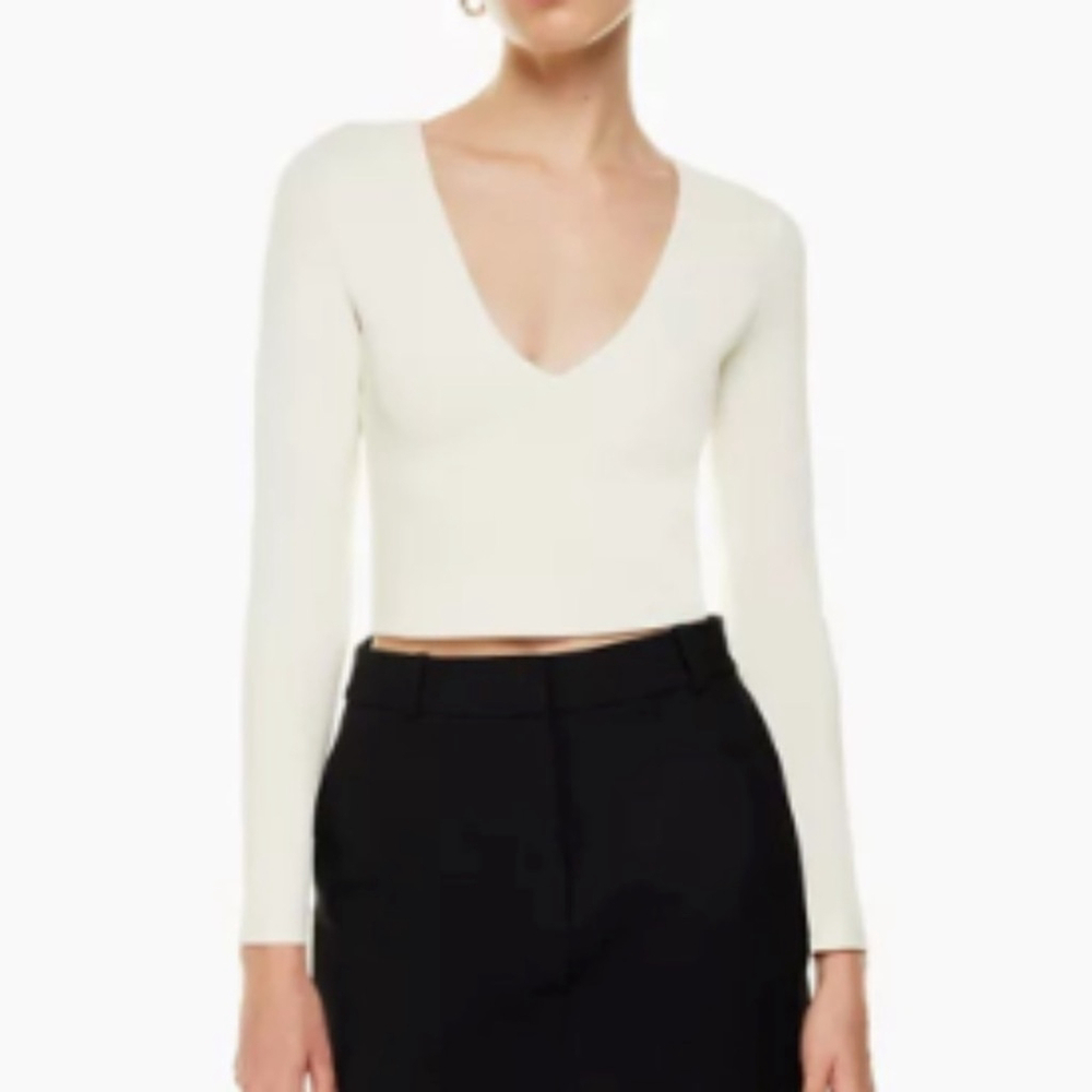 Aritzia Babaton Contour Bone Deep Neck Long Sleeve Top SZ Medium